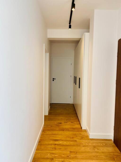 Nowe 3 Pokojowe Mieszkanie Z Duzym Tarasem Apartment Kalisz (Greater Poland)